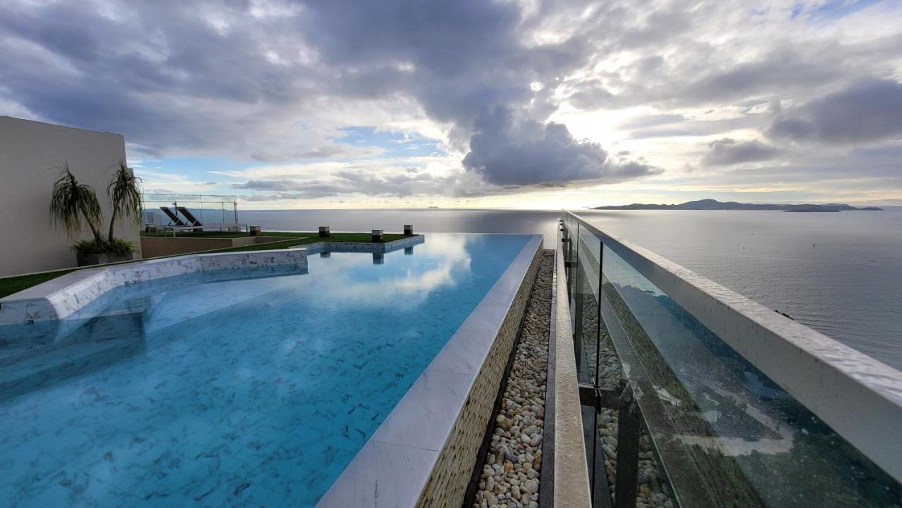 Andromeda Condo By Feng Pattaya Exterior foto